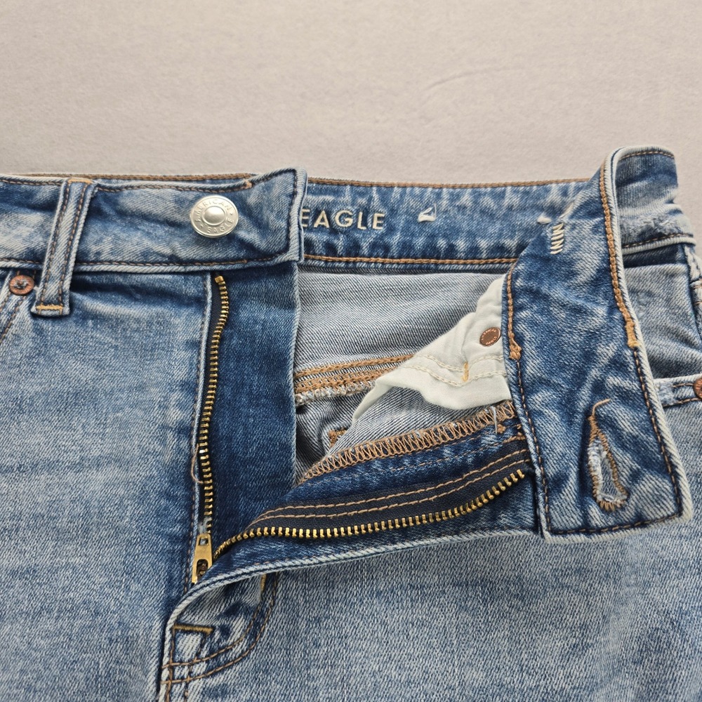 American Eagle Super Stretch Distressed Denim Mini Skirt Light Wash Size 6 - Picture 3 of 8